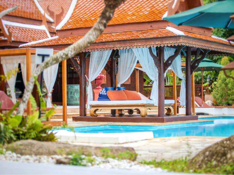 Is Thailand Safe for Solo Female Travellers: Accommodation Tips